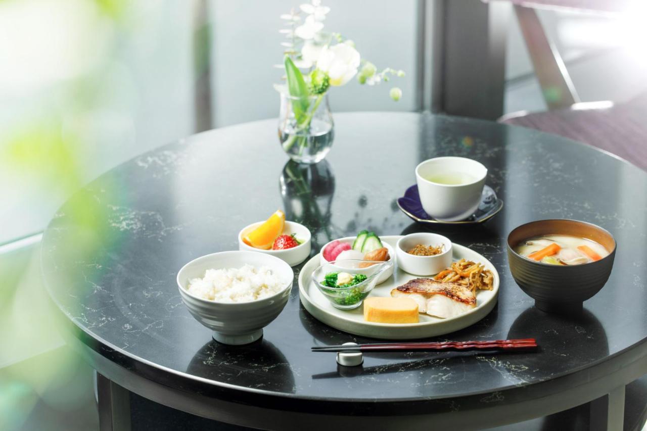 Hotel Grandbach Tokyo Ginza Экстерьер фото
