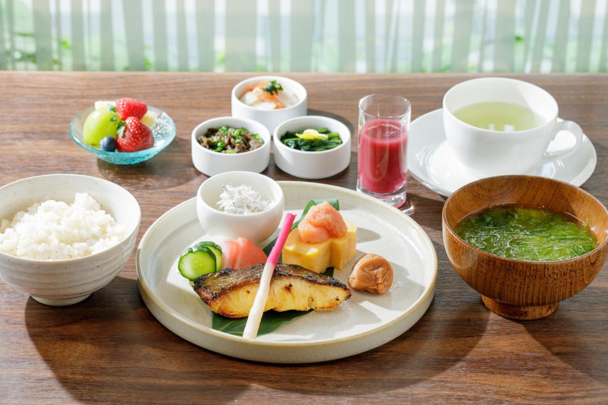 Hotel Grandbach Tokyo Ginza Экстерьер фото