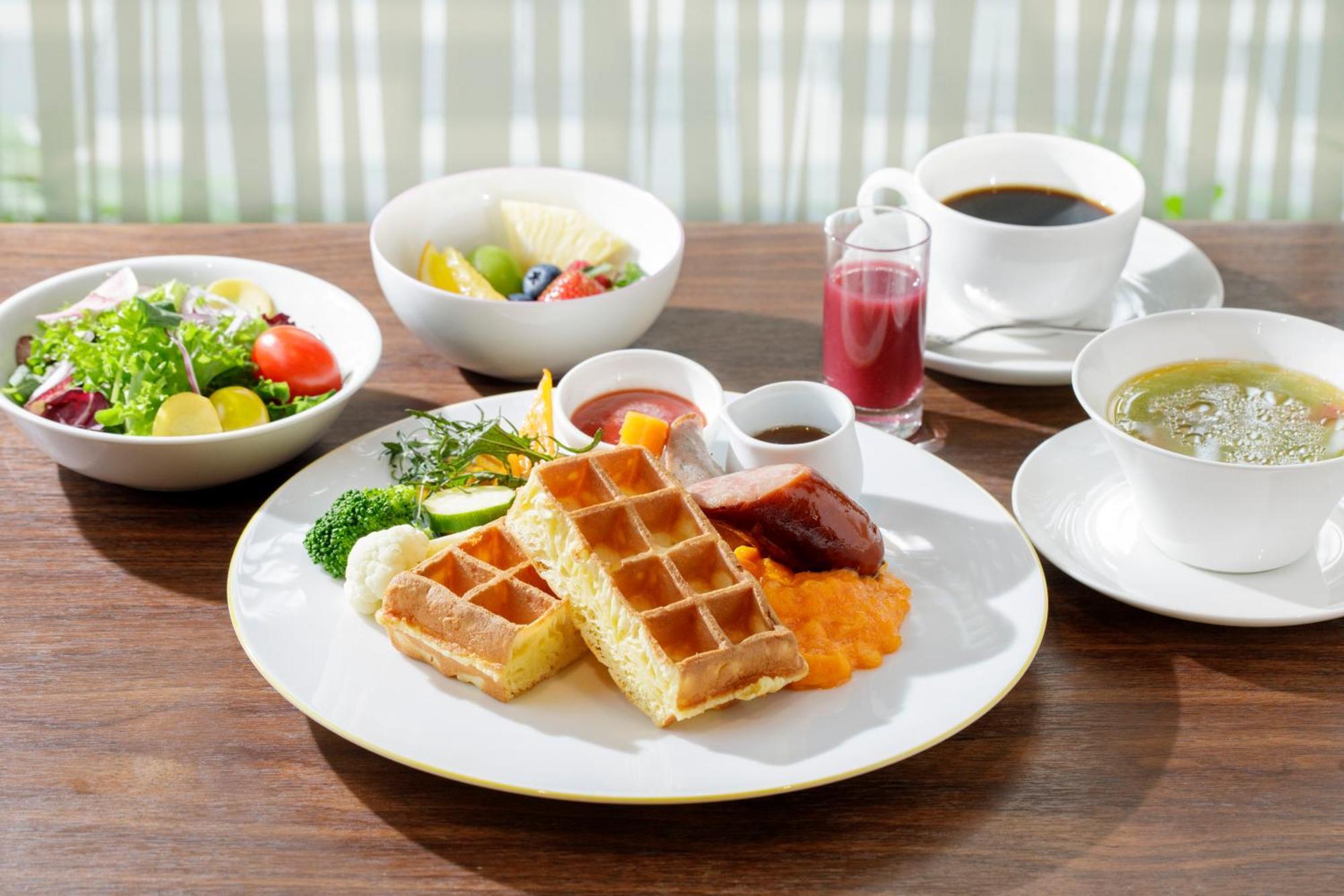 Hotel Grandbach Tokyo Ginza Экстерьер фото